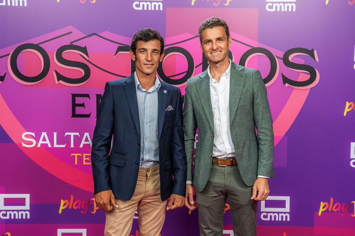 Los rejoneadores José María Martín y Raúl Martín Burgos